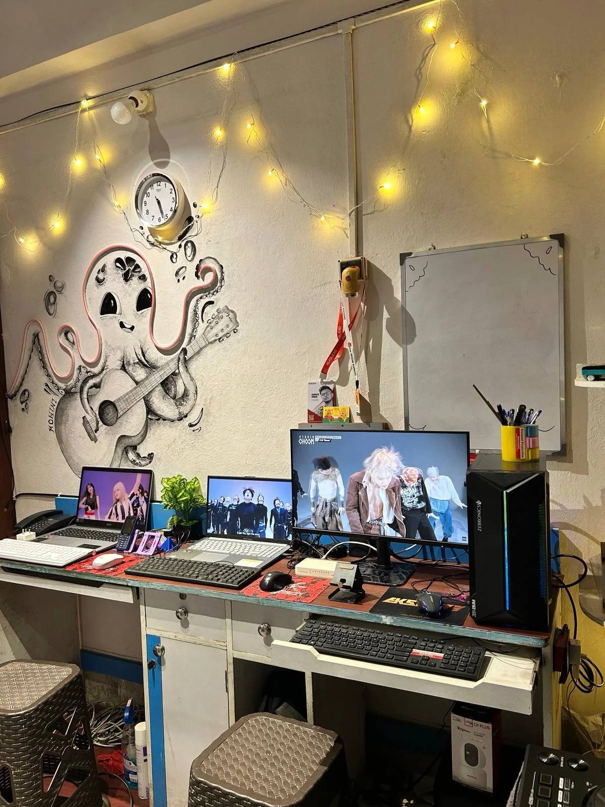 Creative and edit desks at the Klaslead studio, Hooghly